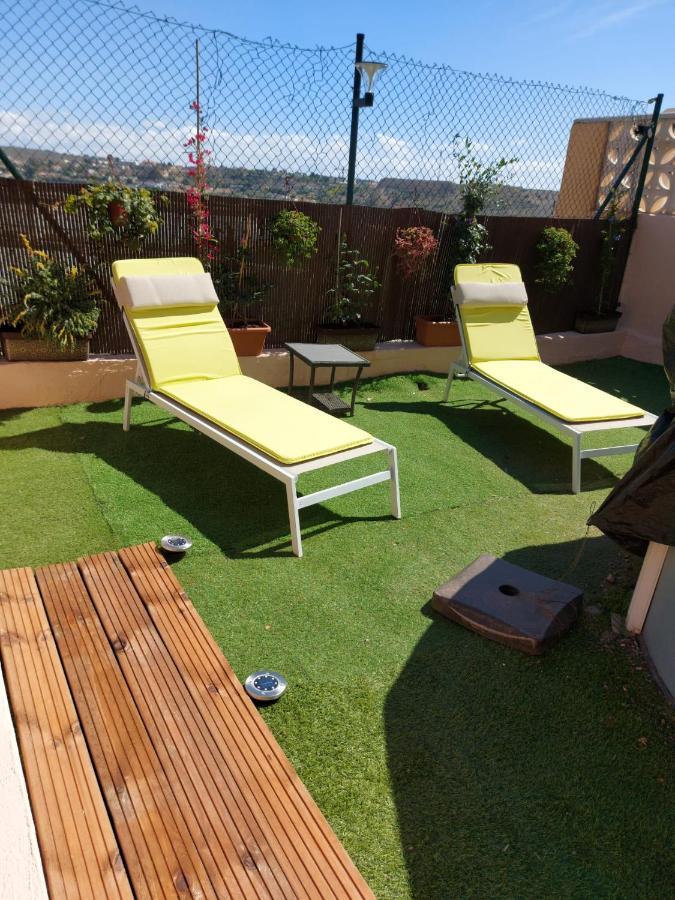 En Torrecardenas, Privada Con Terraza Almeria