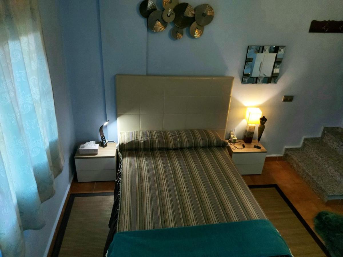En Torrecardenas, Privada Con Terraza